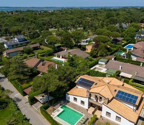 Lunalba 1 Albarella Island