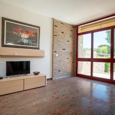 Lunalba 1 Villa